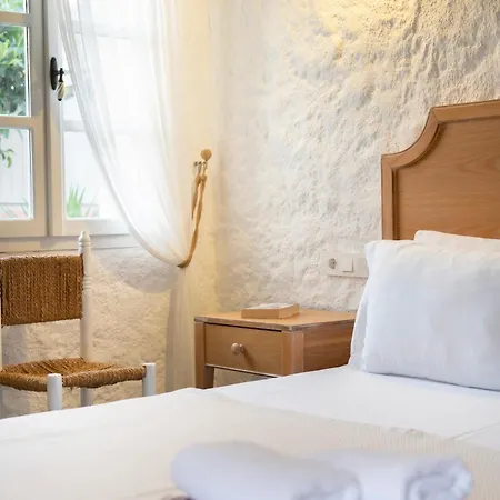 Hotel Anit 2*