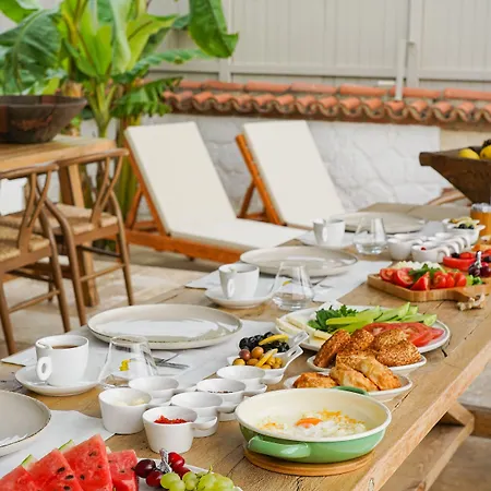 Anit Hotel Alaçatı